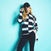 Offset Striped Quarter Zip Pull Over