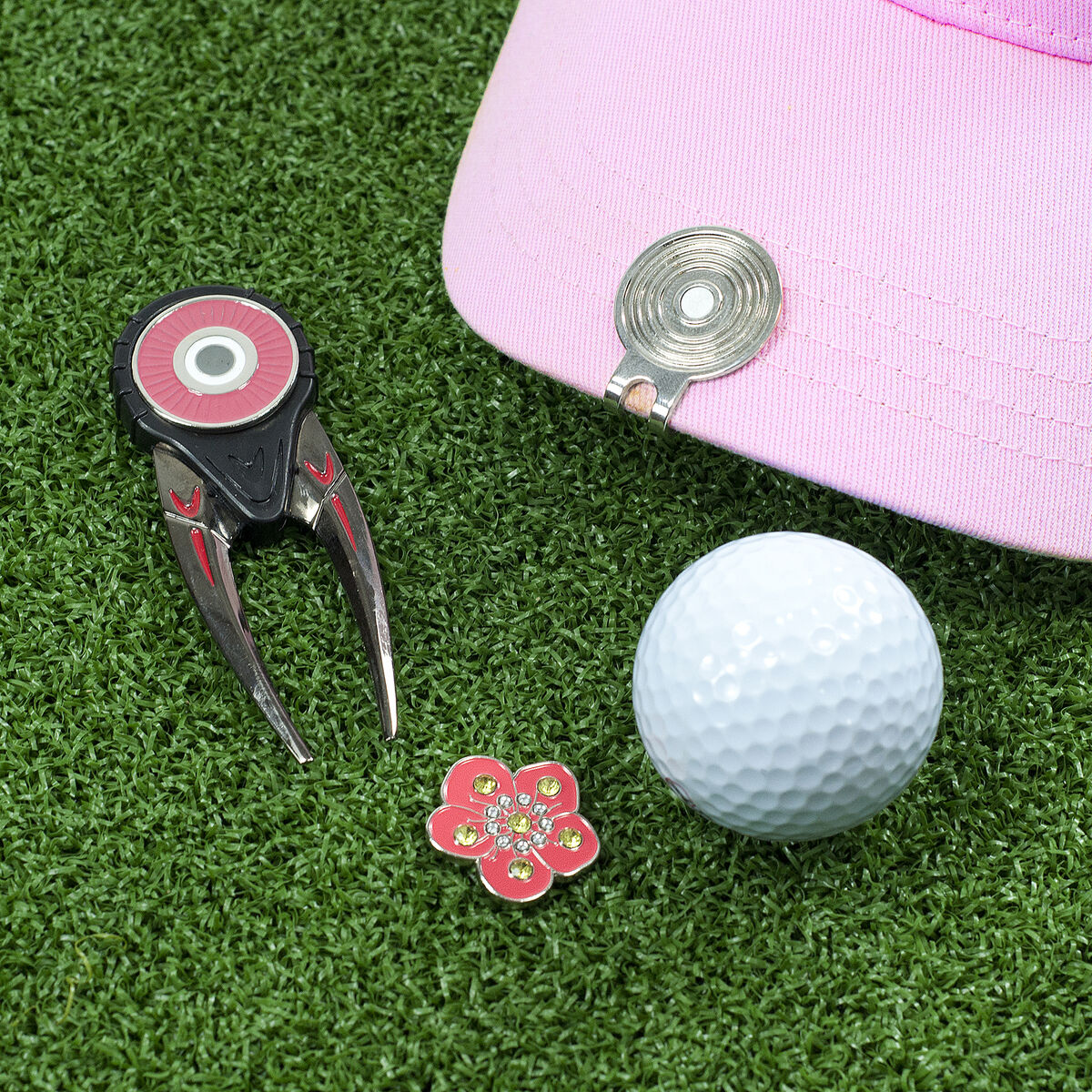 Pink Divot Tool w/ Hat Clip