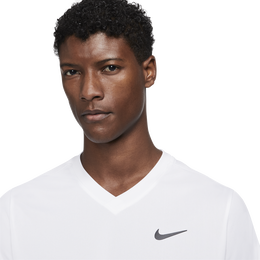 NikeCourt Dri-FIT Victory Men&#39;s Tennis Top