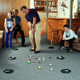 Golfers Billiard Game