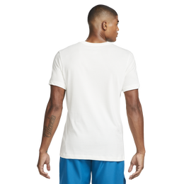 NikeCourt Dri-FIT Men&#39;s Tennis T-Shirt