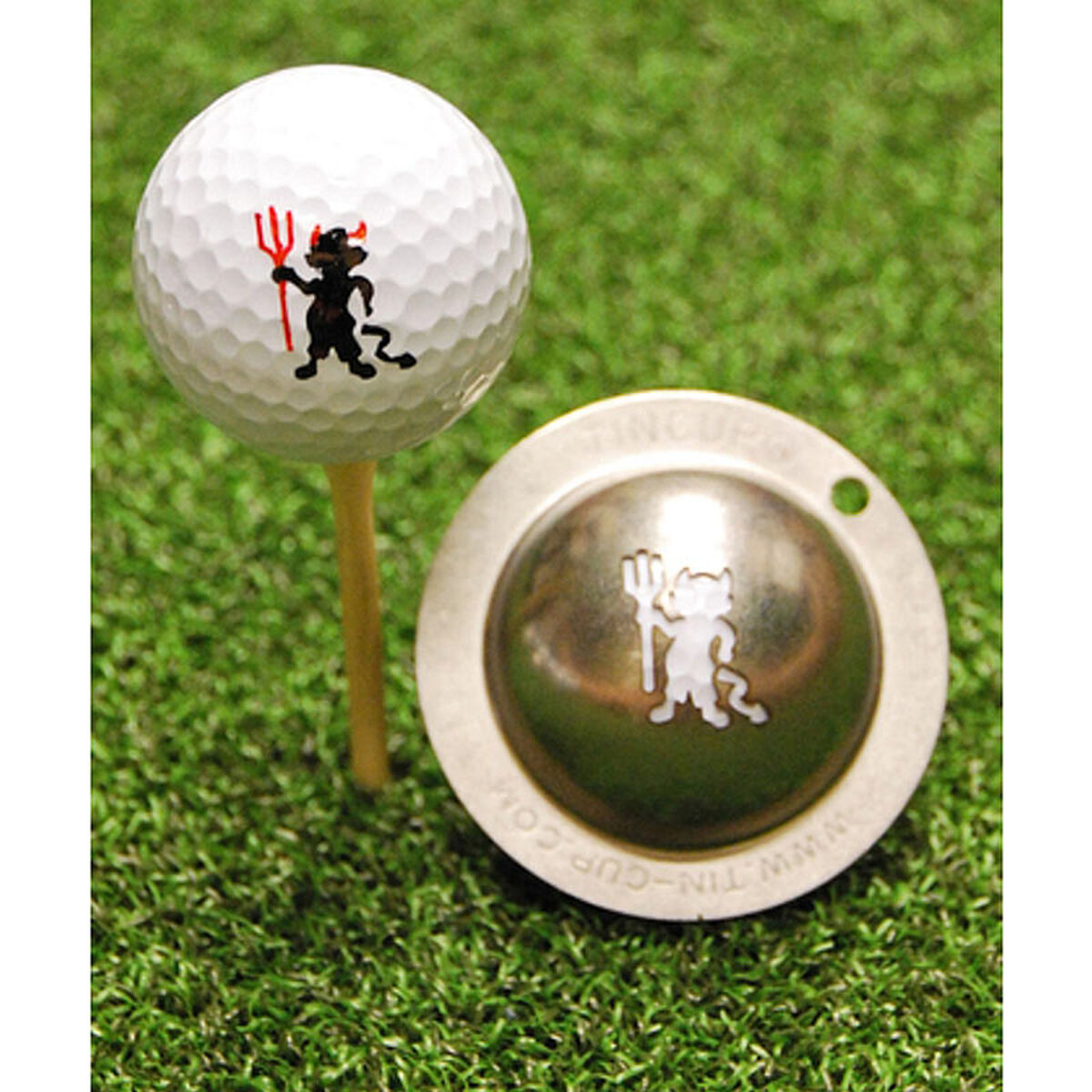 Tin cup. Ball маркер для гольфа. Мяч для гольфа стакан. Мяч гольф Хэллоуин. Бокал гольф.