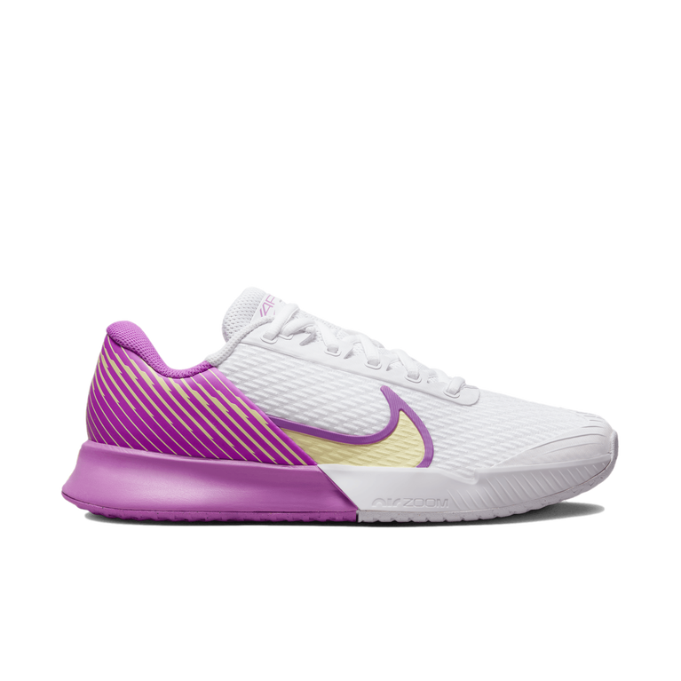 Nike court sale tour