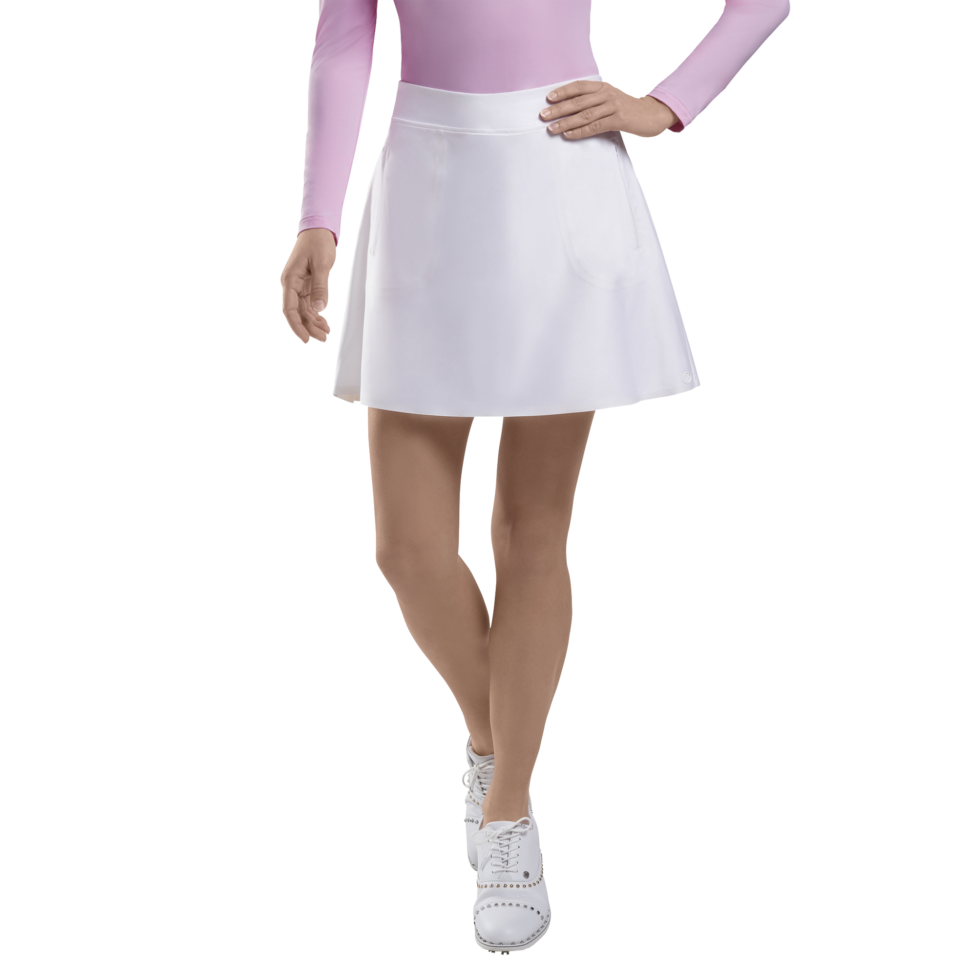 skort going out